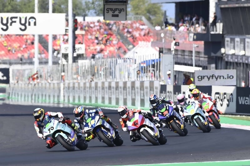 Sustainable Motorsport Roundup for October 22, 2022 5 MotoE Bikes