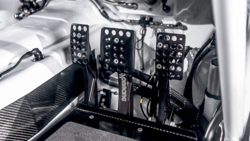 Left Foot or Right Foot Braking? 2 Left Foot or Right Foot Braking?