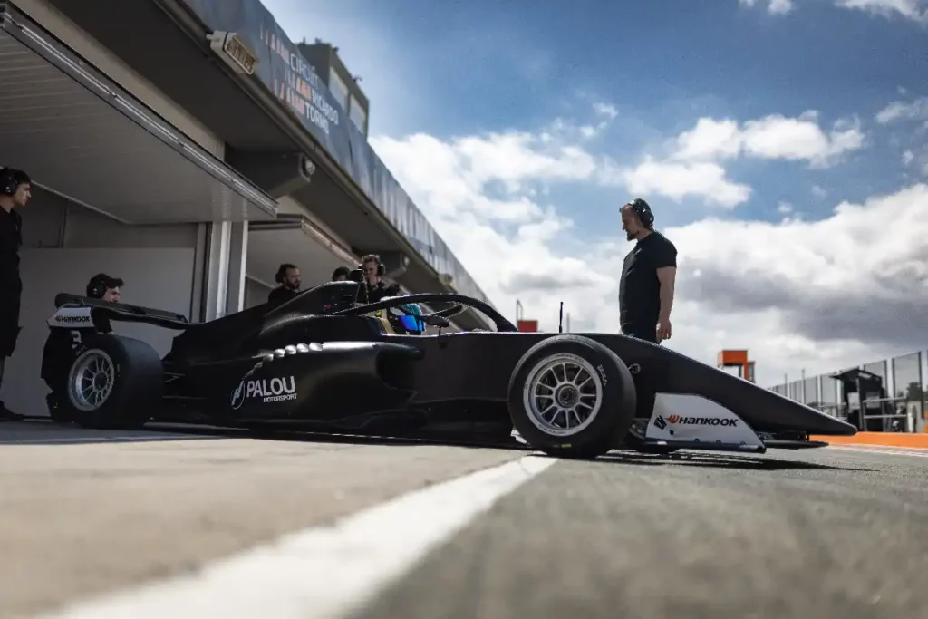 F1 Academy Champion To Receive Fully Funded GB3 Seat For 2025 3 F1 Academy Champion To Receive Fully Funded GB3 Seat For 2025