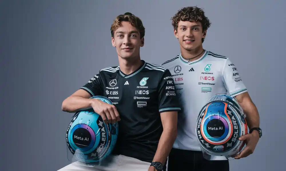 Apple Goes All In On F1 10 Apple Goes All In On F1