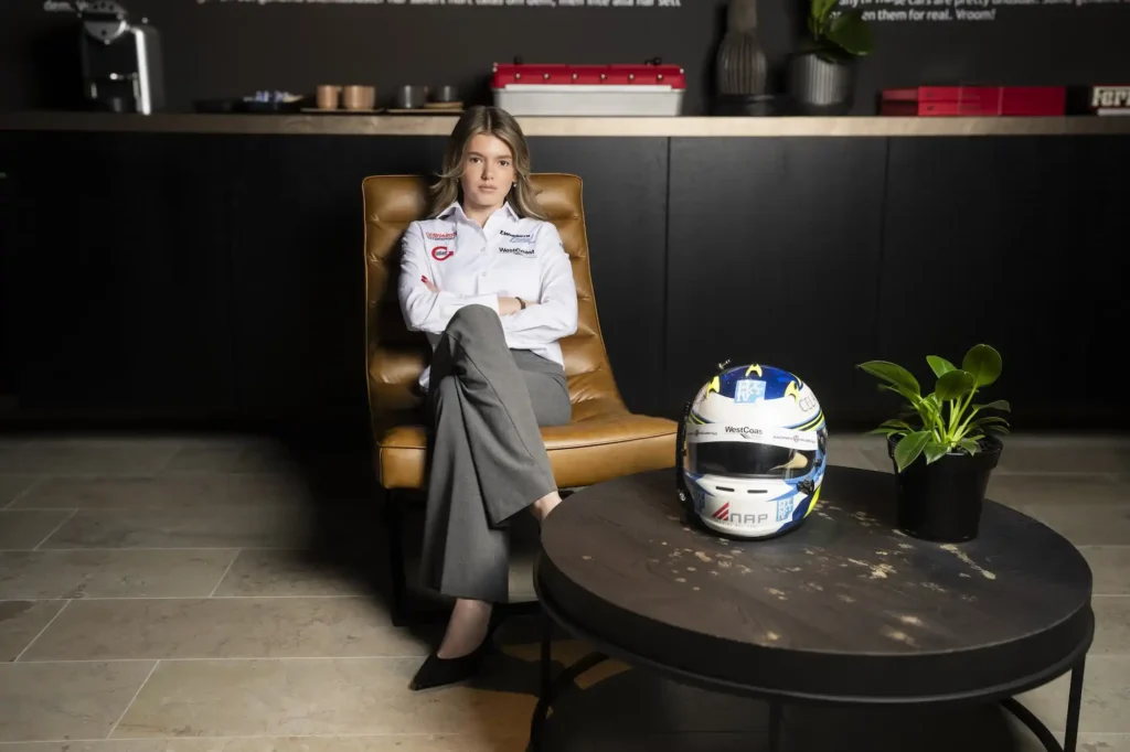 Girls On Track: Empowering Young Drivers to Shape Motorsport’s Future 4 Girls On Track: Empowering Young Drivers to Shape Motorsport’s Future