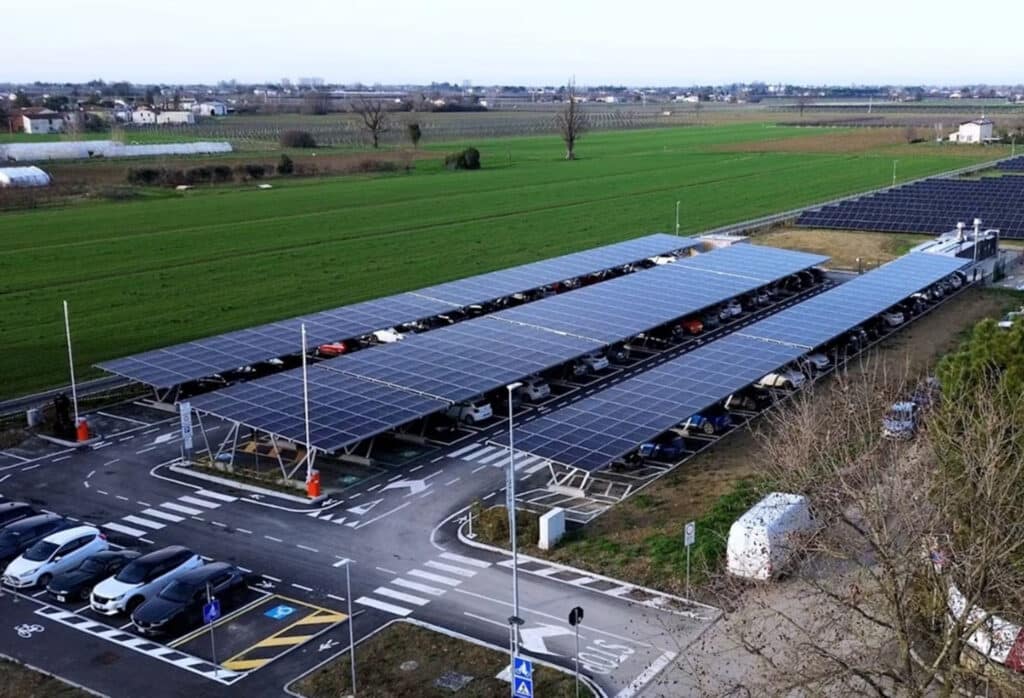 Motorsport Faces Uncertainty Amid Middle East Conflict 5 Racing Bulls F1 Green Energy Park