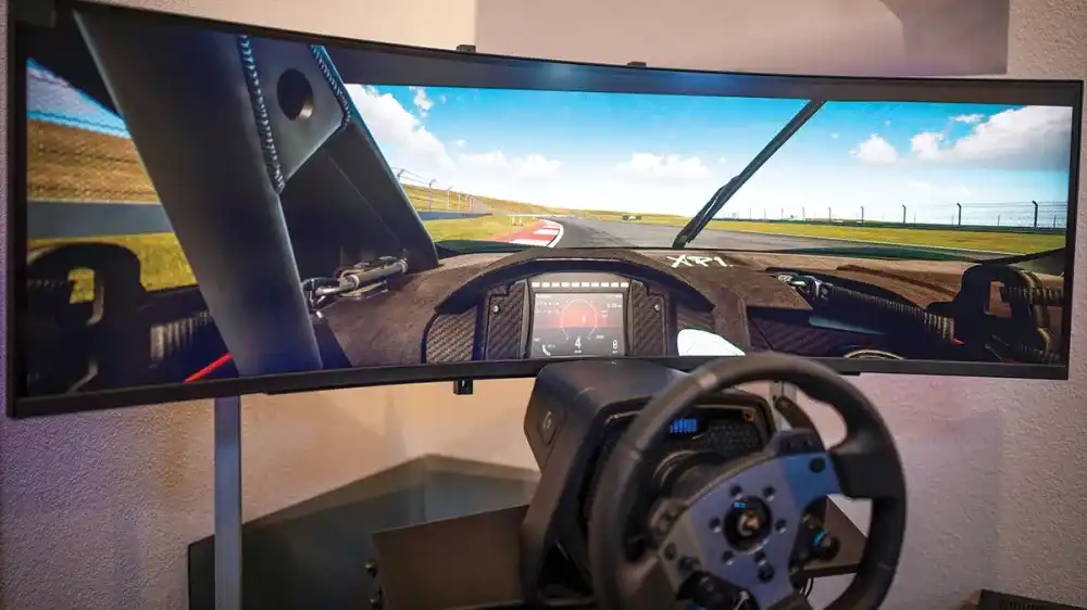 How Gabriel Bortoleto Uses Sim Racing as a Tool
