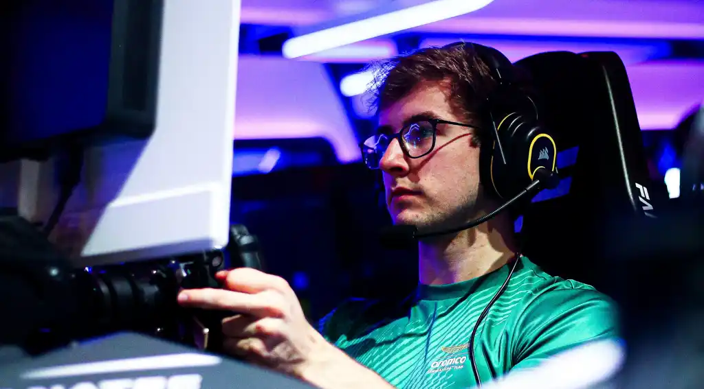 How Professional Race Drivers Use Simulators 5 How Professional Race Drivers Use Simulators