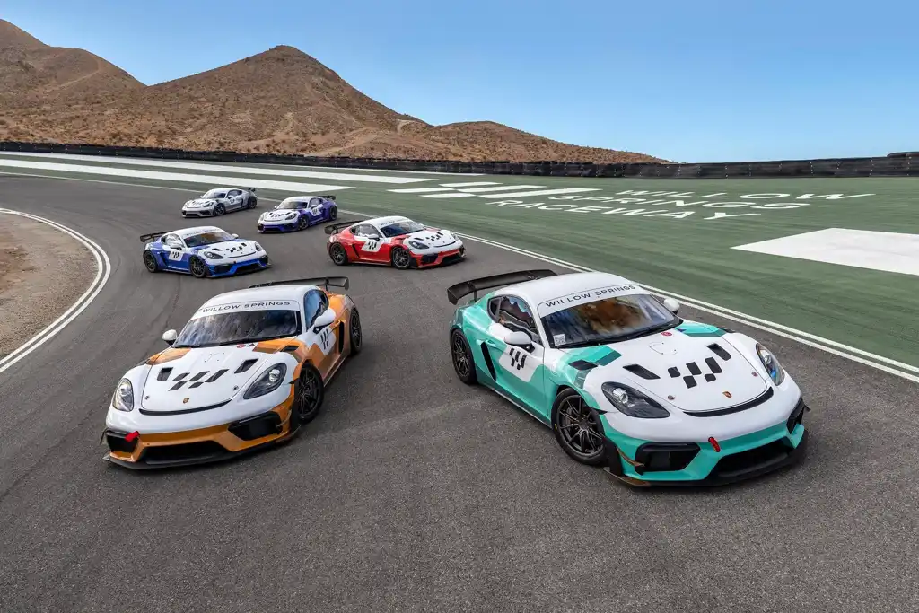 McLaren MCL-HY GTR Track Car Revealed