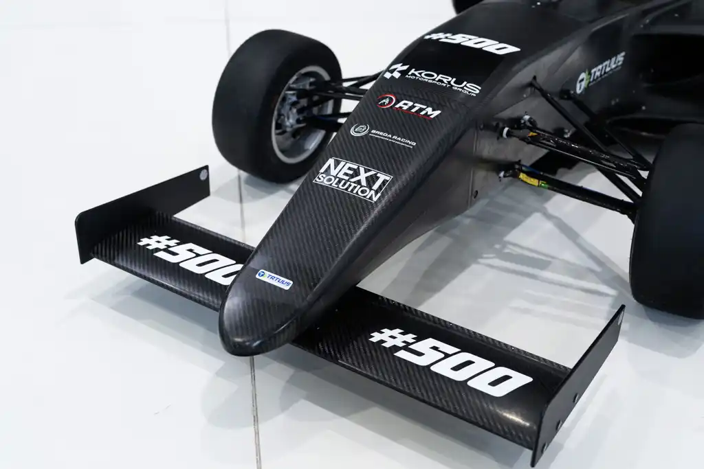 F1 Paddock Becomes Startup Deal Hub 13 F1 Paddock Becomes Startup Deal Hub