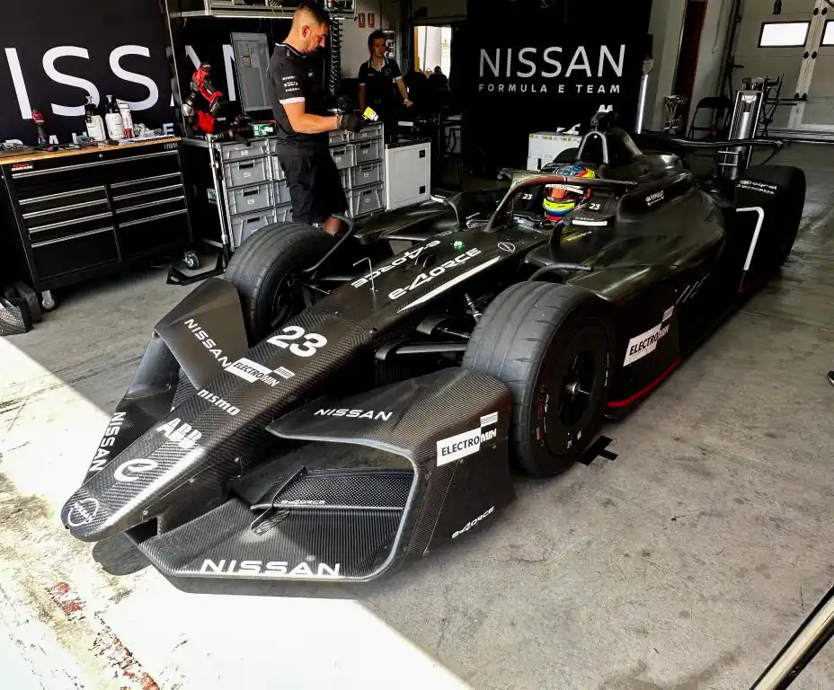 Toyota to Demonstrate Liquid Hydrogen-Fueled TR LH2 Racing Prototype at Le Mans 4 Toyota to Demonstrate Liquid Hydrogen-Fueled TR LH2 Racing Prototype at Le Mans