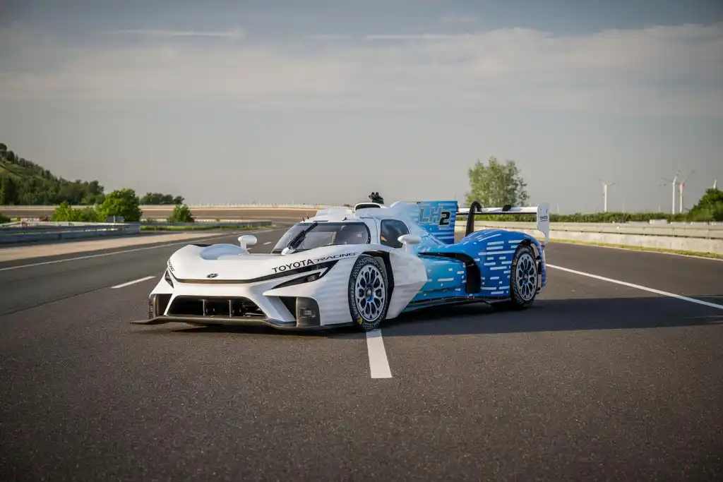 Toyota to Demonstrate Liquid Hydrogen-Fueled TR LH2 Racing Prototype at Le Mans 1 Toyota to Demonstrate Liquid Hydrogen-Fueled TR LH2 Racing Prototype at Le Mans