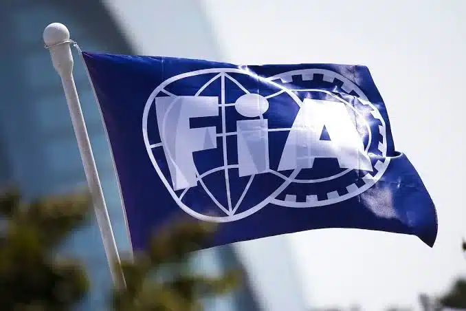 Home 13 FIA flag