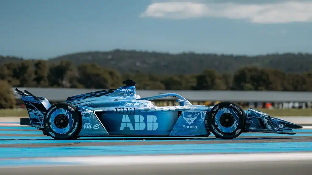 Home 13 Formula E Gen4